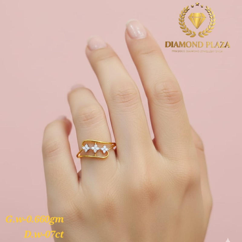 Diamond Ladies Ring