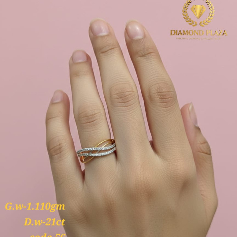 Diamond Ladies Ring