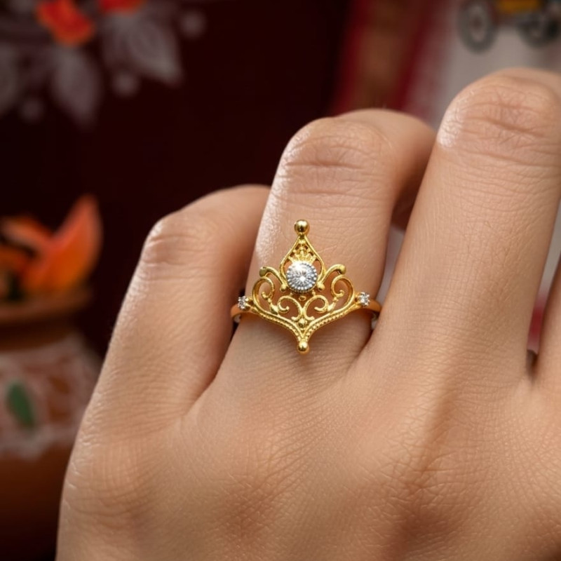 Diamond Ladies Ring