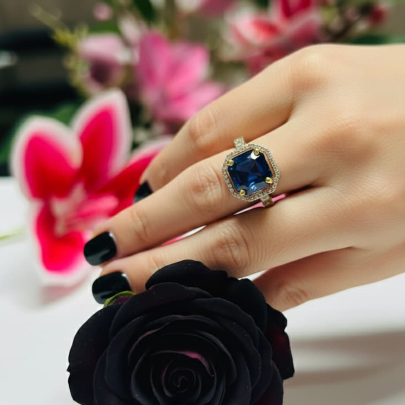 Diamond Ladies Ring