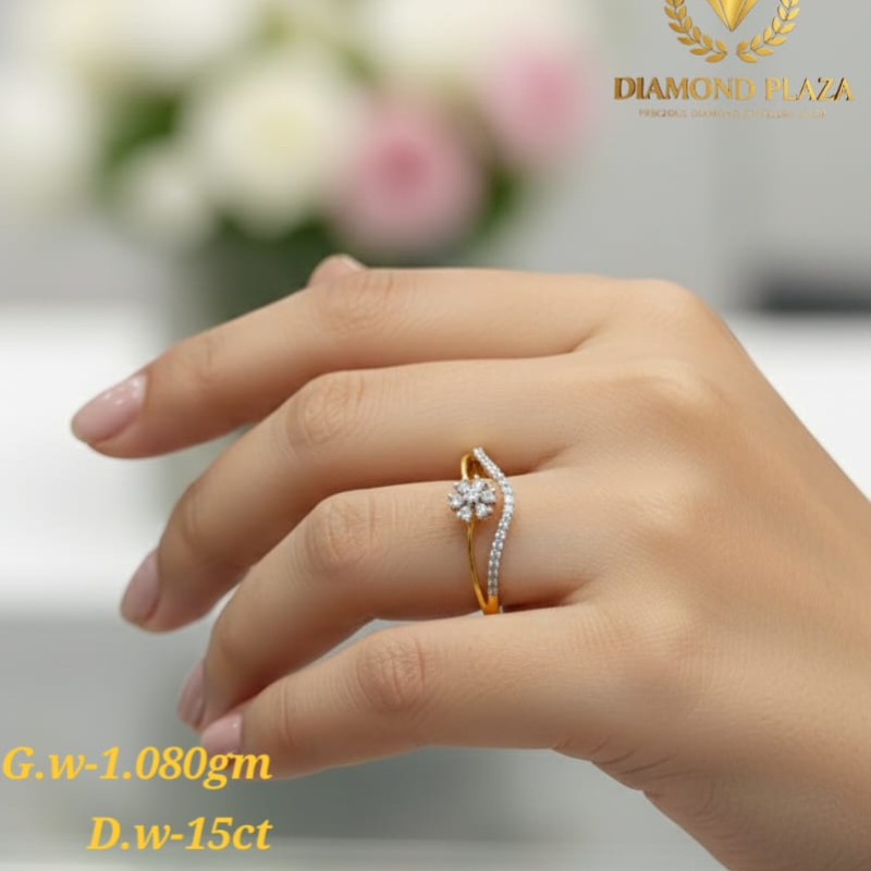 Diamond Ladies Ring