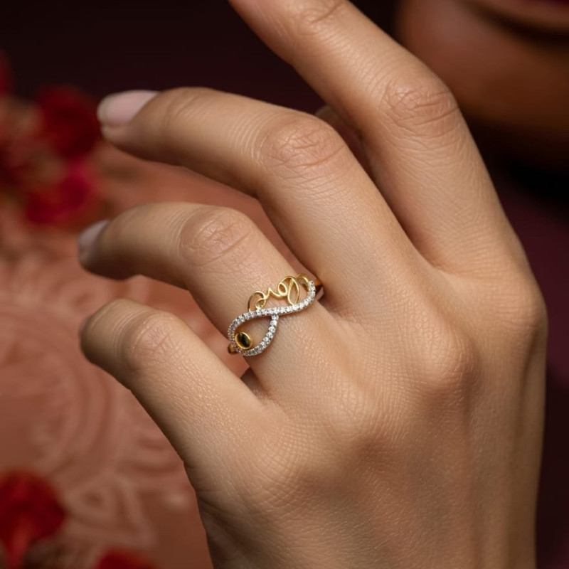 Diamond Ladies Ring