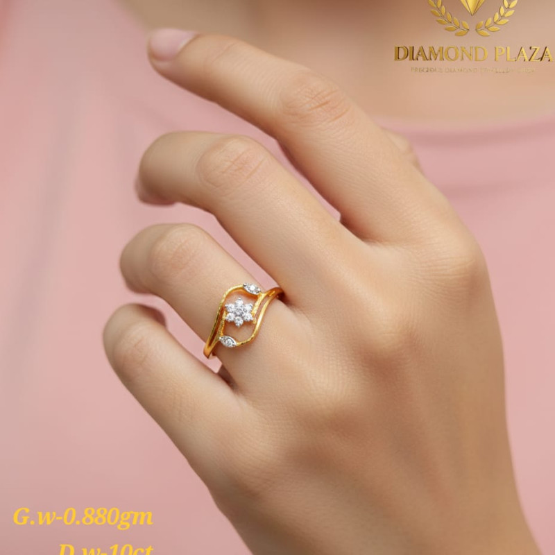 Diamond Ladies Ring